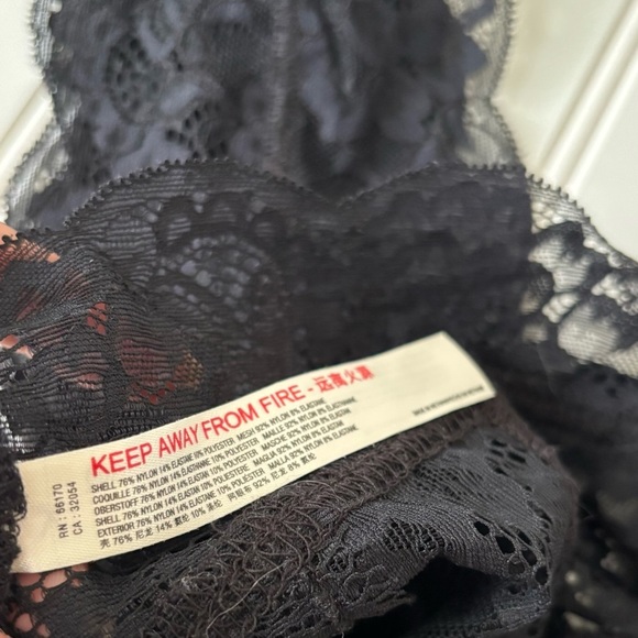 Free People | Women's Heartbreaker Brami Lace Bralette Black Size Small NWT - Picture 11 of 11